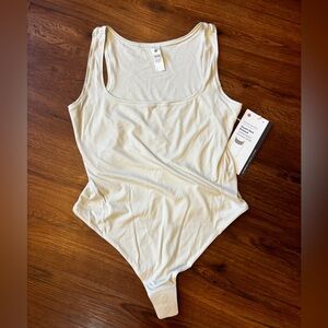 BRAND NEW Lululemon bodysuit